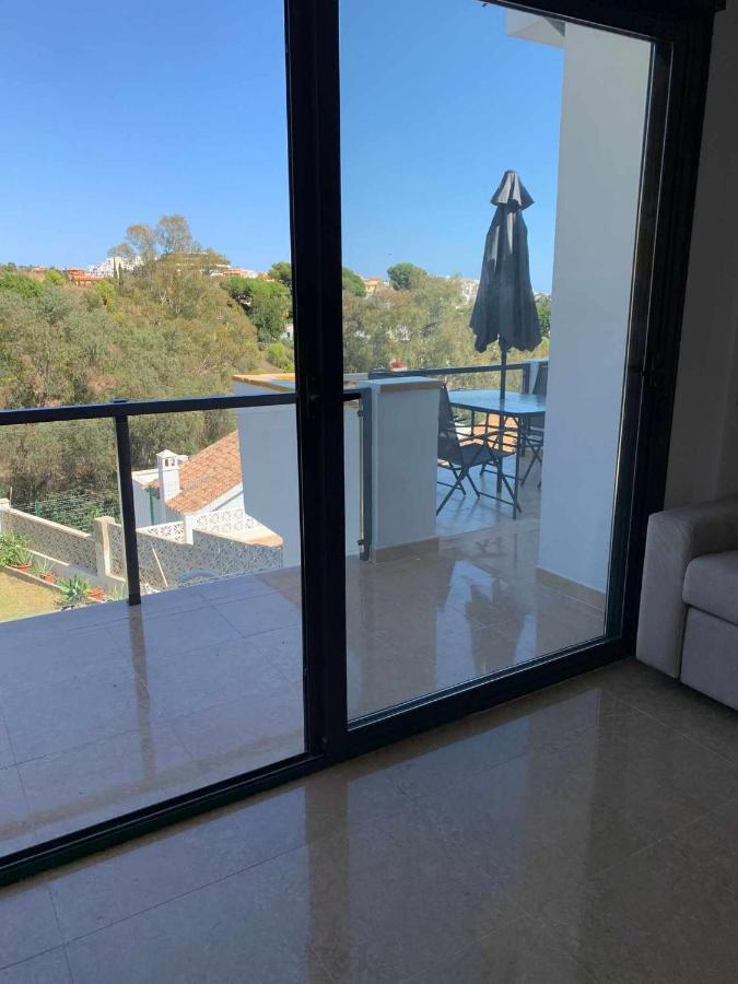 Apartamento 2 En Chalet Con Vista Abierta Al Mar مالقة المظهر الخارجي الصورة