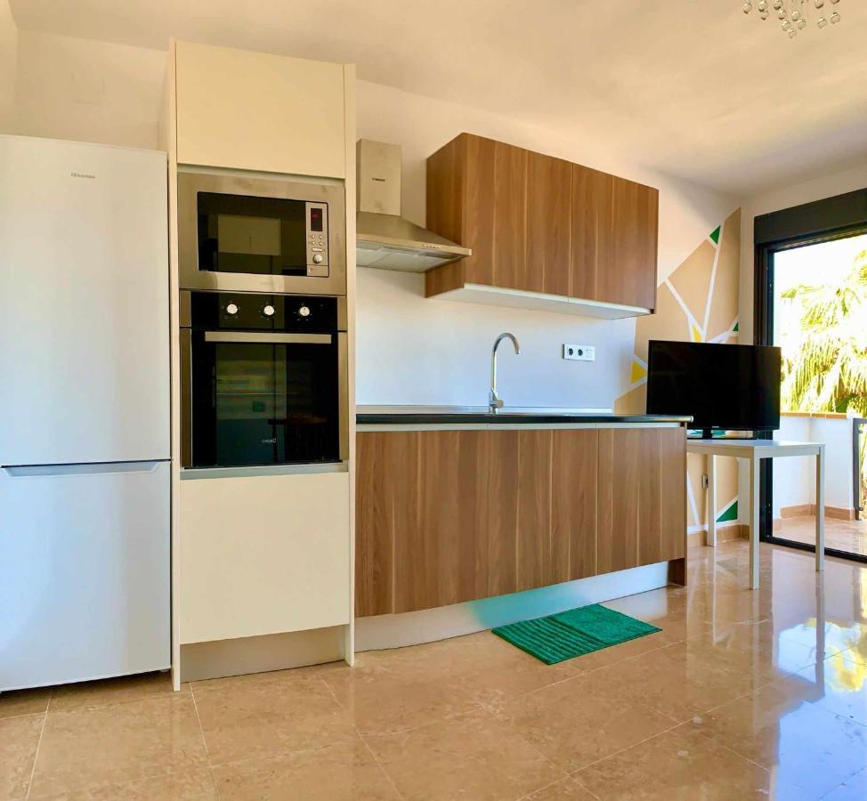 Apartamento 2 En Chalet Con Vista Abierta Al Mar مالقة المظهر الخارجي الصورة